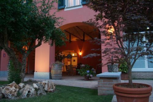 La Locanda Del Melograno Moncalvo Zewnętrze zdjęcie